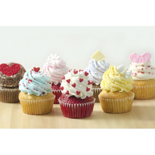 Livre Martha Stewart's Cupcakes : recettes alléchantes, décorations créatives, référence mondiale en pâtisserie.