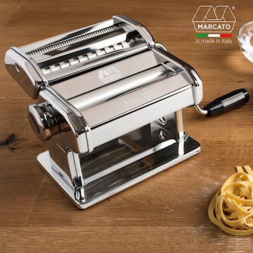 Machine à pâtes Marcato en aluminium anodisé pour cuisine maison authentique italienne.