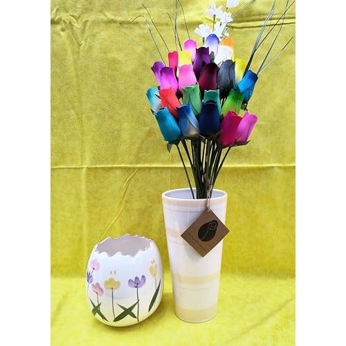 Bouquet de 24 roses en bois, écologique et durable, parfait pour décoration intérieure élégante et cadeau intemporel