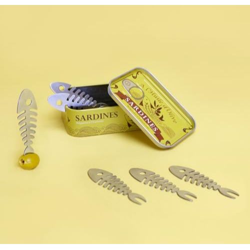 Pics à tapas en acier inoxydable Balvi design arête de poisson dans boîte style conserve de sardines pour apéritif original.