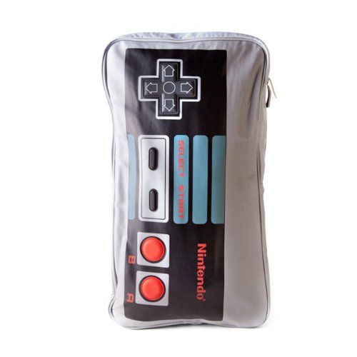 Sac à dos manette Nintendo NES rétro, parfait cadeau geek avec espace pour ordinateur portable, design nostalgique et fonctionnel.