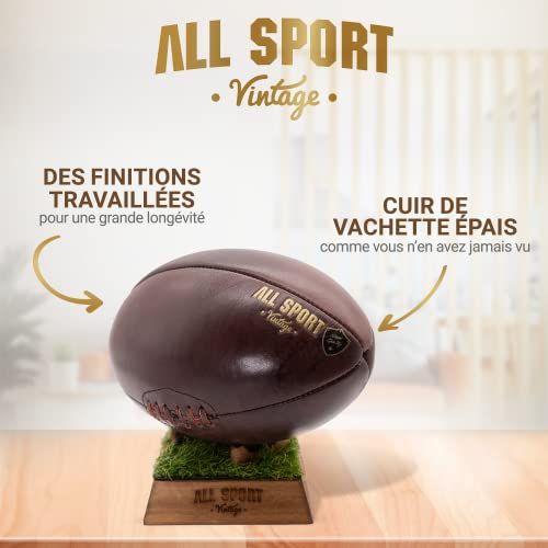 Ballon de rugby vintage en cuir cousu main pour collectionneurs et décoration intérieure élégante