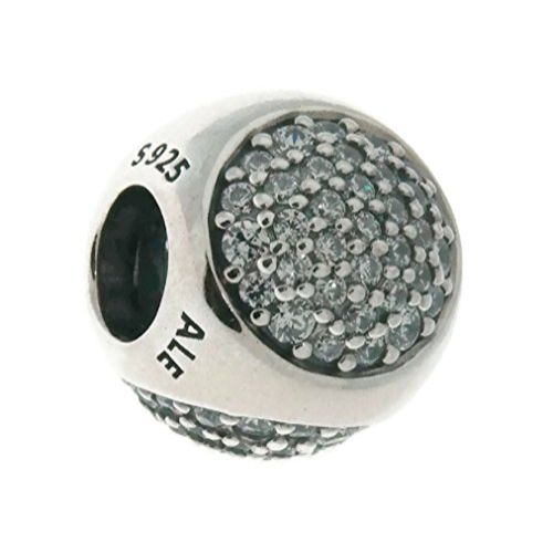Bijou Drop Pandora en argent sterling orné de zircons cubiques, cadeau élégant et intemporel pour bracelet, idéal pour célébrations spéciales.