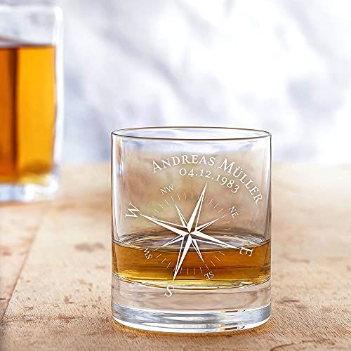 Verre à whisky personnalisé AMAVEL avec gravure élégante pour cadeau unique et sophistiqué.