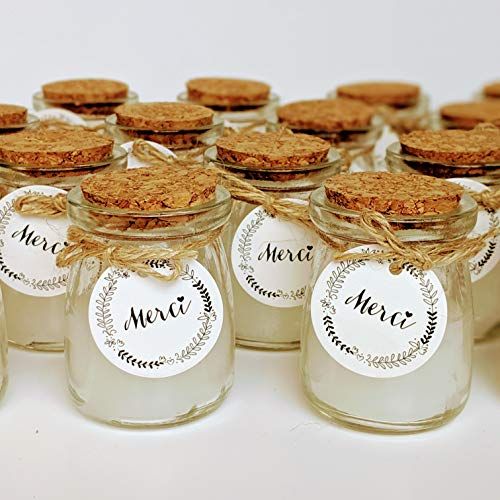Lot de bougies en pot de verre avec message Merci, idéales pour mariages, anniversaires et décorations élégantes. Parfum apaisant, design raffiné.