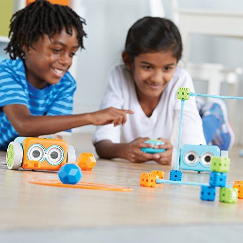Kit d'activités de codage pour enfants, Robot Botley de Learning Resources, jeu éducatif interactif dès 5 ans pour développer la logique et créativité.