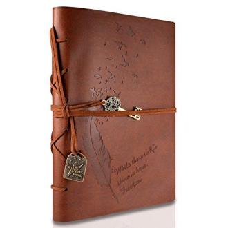 Carnet de voyage en cuir PU, 15×21×2 cm, avec lanière, 98 pages blanches pour écrire, dessiner et immortaliser aventures. Cadeau idéal pour voyageurs.