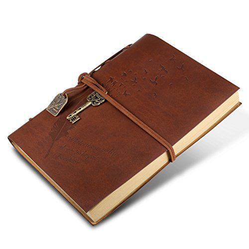 Carnet de voyage en cuir PU, 15×21×2 cm, avec lanière, 98 pages blanches pour écrire, dessiner et immortaliser aventures. Cadeau idéal pour voyageurs.