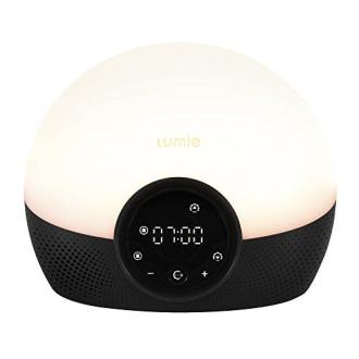 Simulateur d'aube Lumie imitant lever et coucher de soleil pour réveils progressifs et endormissements paisibles.