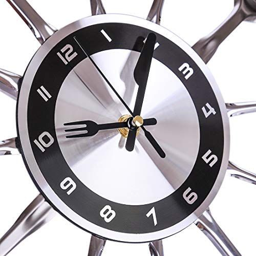 Horloge murale couverts, design original, dimensions parfaites, mouvement silencieux.