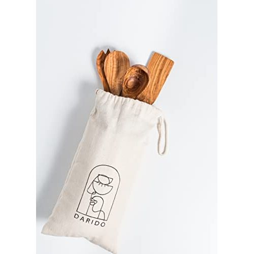 Set de cuillères de cuisine en bois d’olivier, élégant, durable, écoresponsable, parfait cadeau pour amateurs de cuisine, avec design méditerranéen unique.