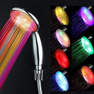 Pommeau de douche à LED SENQIU, couleurs changeantes, expérience sensorielle unique, écologique, économise l'eau, parfait cadeau original, facile à installer.