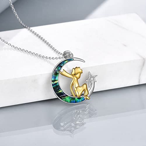 Élégant Pendentif Petit Prince en argent sterling avec chaîne, présenté dans un écrin cadeau