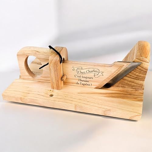 Guillotine à saucisson personnalisée, cadeau original pour apéro, lame en inox, poignée ergonomique, trancheuse conviviale et unique, idéale pour anniversaires et fêtes.