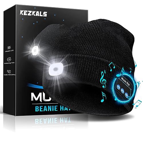 Bonnet connecté Bluetooth avec lampe LED, idéal pour écouter de la musique et prendre des appels en plein air. Cadeau technologique et pratique pour l'hiver.