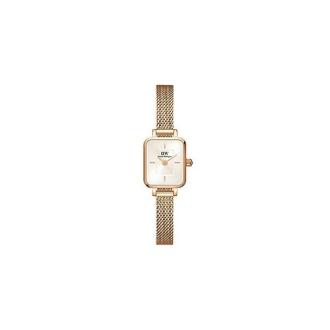 Montre Daniel Wellington élégante, minimaliste, en acier inoxydable, parfaite comme cadeau raffiné pour toutes occasions spéciales.