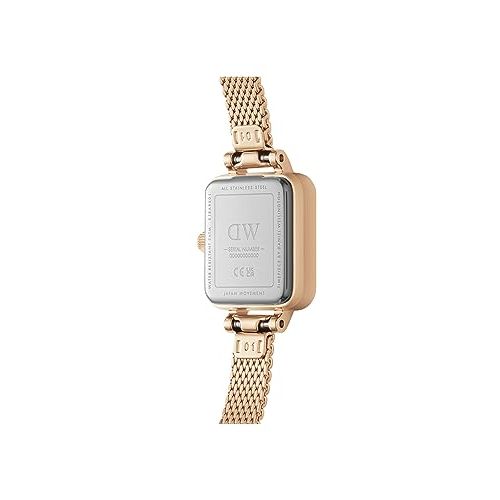 Montre Daniel Wellington élégante, minimaliste, en acier inoxydable, parfaite comme cadeau raffiné pour toutes occasions spéciales.