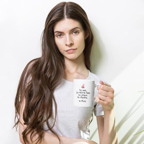 Mug céramique blanc effet cassé humoristique pour 40ème anniversaire avec qualité micro-onde et lave-vaisselle.