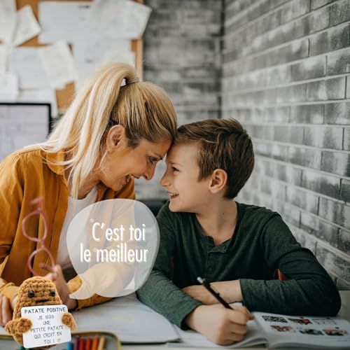 Boule de laine en forme de patate, cadeau humoristique, répand joie et positivité, idéal pour toute occasion, rend le quotidien joyeux et unique.