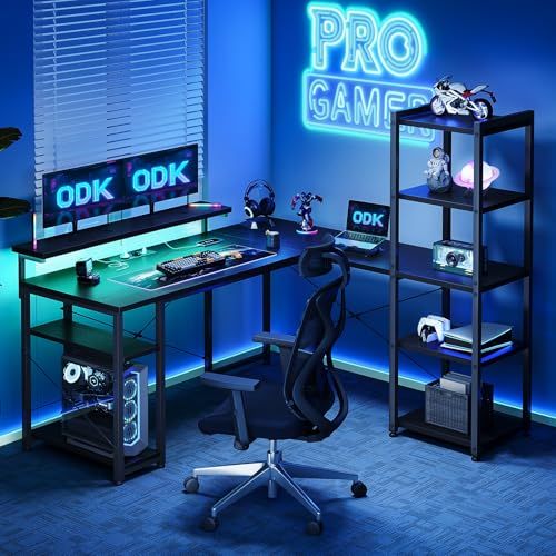 Bureau gamer en L avec étagères, ports USB et prise intégrée