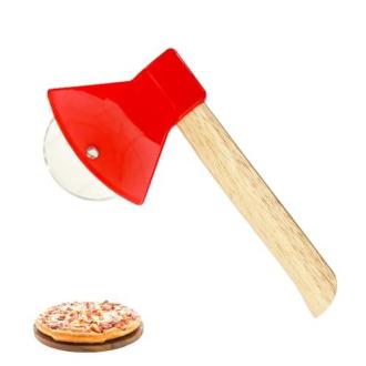 Coupe-pizza original en forme de hache, parfait pour découper pizzas, crêpes et gaufres avec style et précision. Cadeau amusant et pratique.
