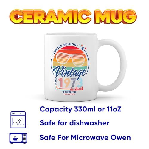 Mug vintage 1973 en céramique, cadeau d'anniversaire rétro et personnalisé.