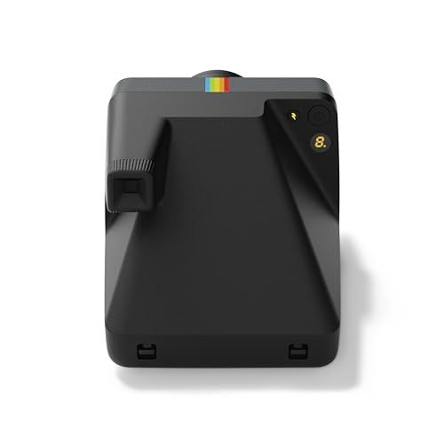 Appareil photo instantané Polaroid Now, design vintage et moderne, 40 % matériaux recyclés, compatible i-Type et 600 films. Cadeau idéal pour souvenirs créatifs.