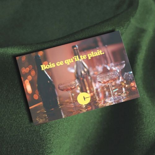 Carte cadeau TheCocktailist pour amateurs de cocktails, flexibilité, exploration gustative, large choix de box et accessoires, cadeau original et savoureux.