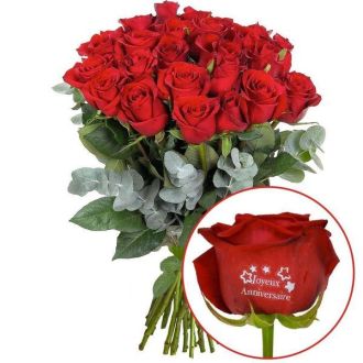 Bouquet de roses avec marquage Joyeux Anniversaire - Florajet