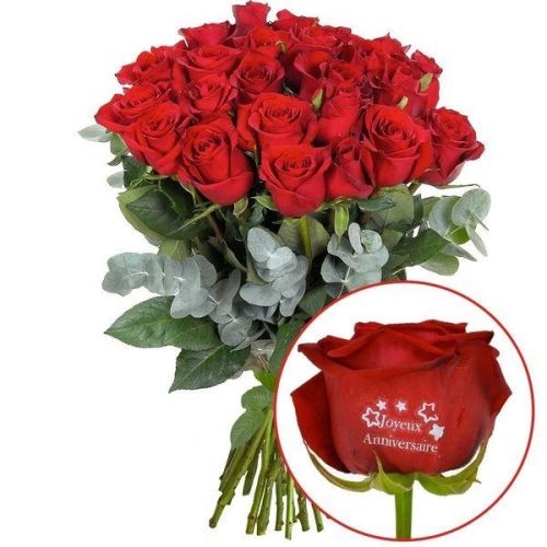 Bouquet de roses romantique et original avec rose Joyeux Anniversaire