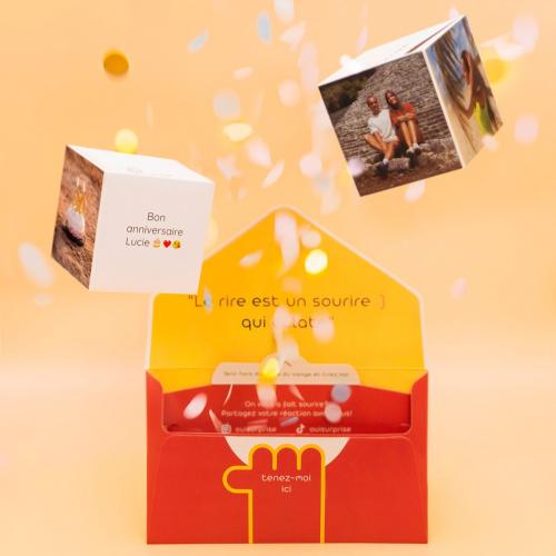 Carte d'anniversaire originale explosive avec confettis et cube photo personnalisé pour femme de 37 ans