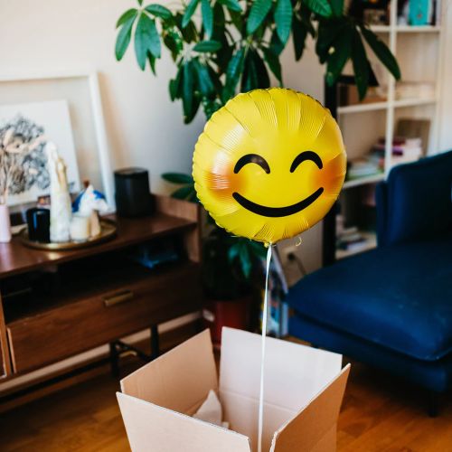 Ballon Emoji clin d’œil gonflé à l'helium  