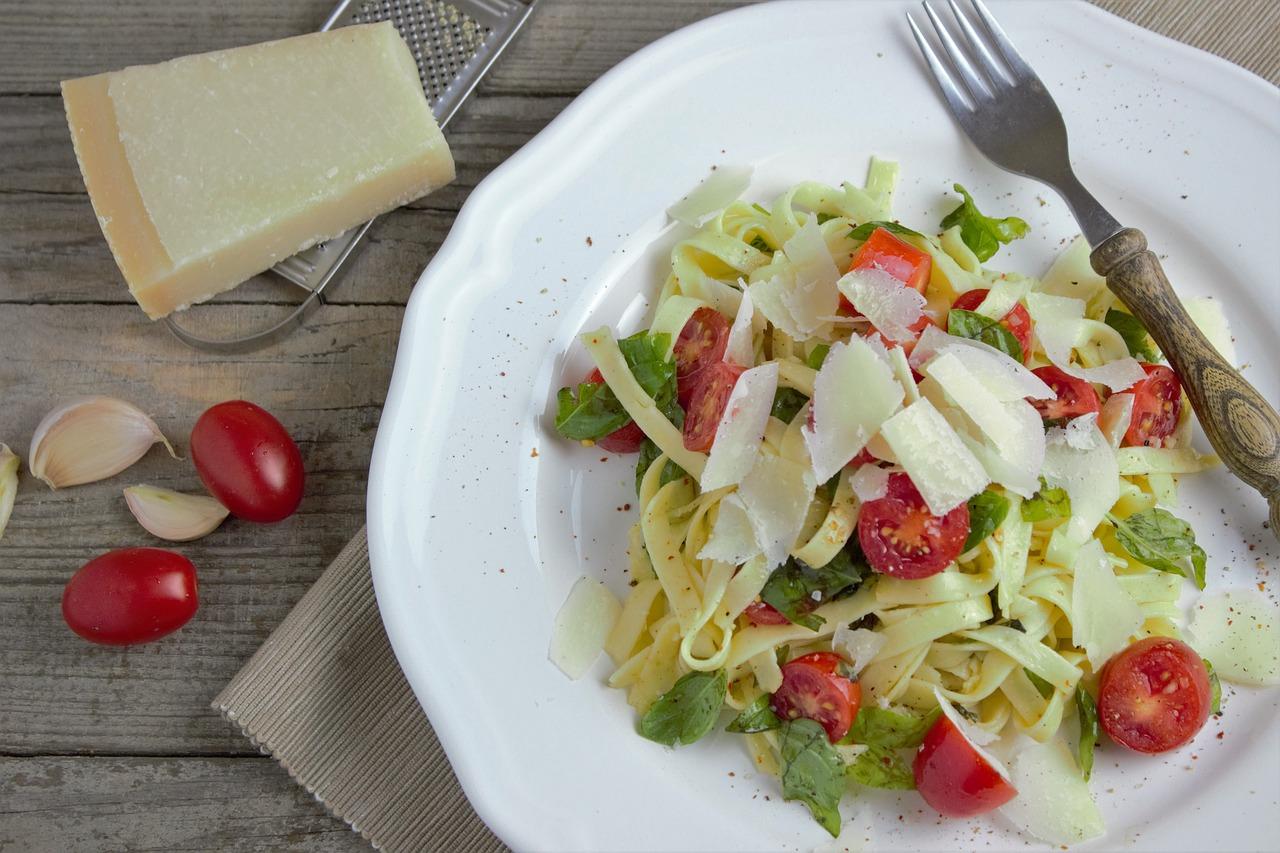 un délicieux plat de pâtes préparé maison