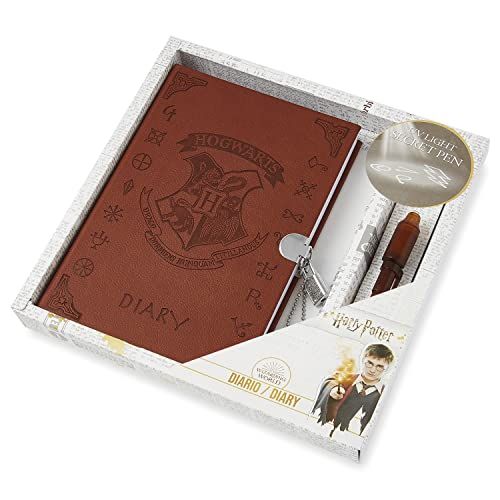 Journal magique Harry Potter avec encre invisible et lumière UV pour petits sorciers créatifs.