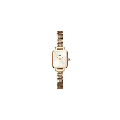Montre Daniel Wellington élégante avec bracelet interchangeable pour 16ème anniversaire.