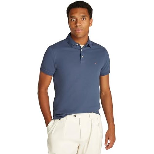 Polo Tommy Hilfiger : élégance intemporelle pour jeune homme, idée cadeau tendance et originale.